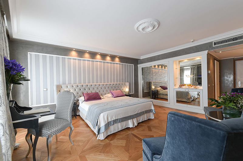 Proposte d’arredo: restyling delle suite dell’Hotel Savoia & Jolanda a Venezia